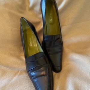 Jil Rocco, Italian black women's heel size 39.5